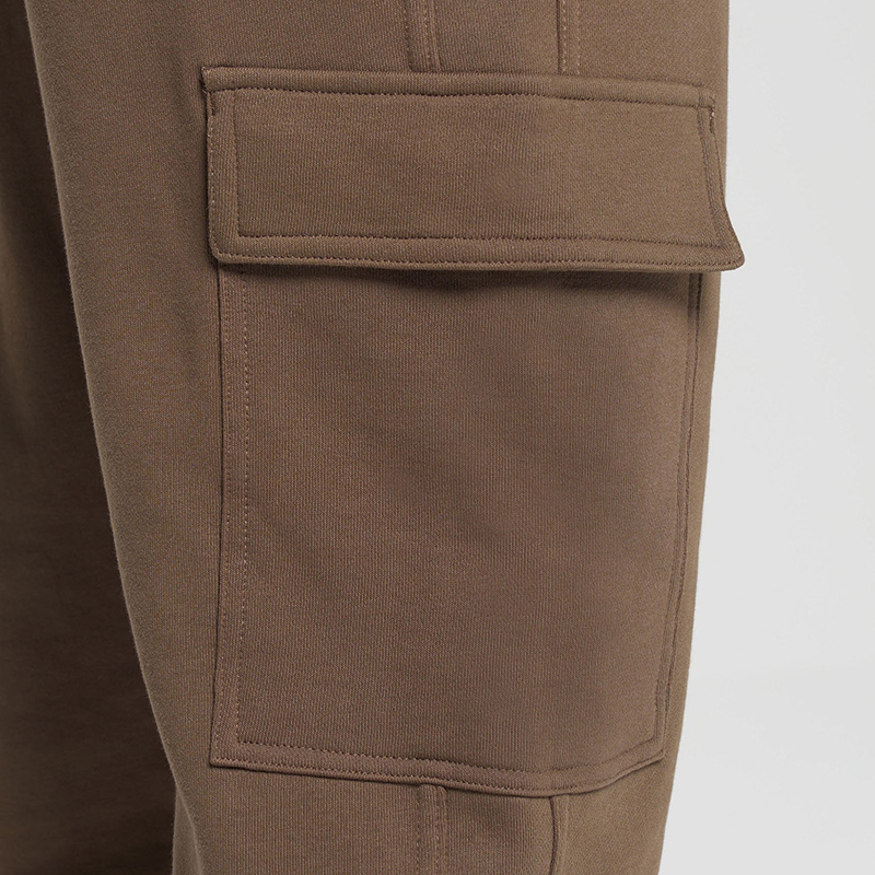 Custom Regular Fit Classic Cargo Style Jogger Manufacturer | Men's Workout & Casual Apparel Supplier - Image 3