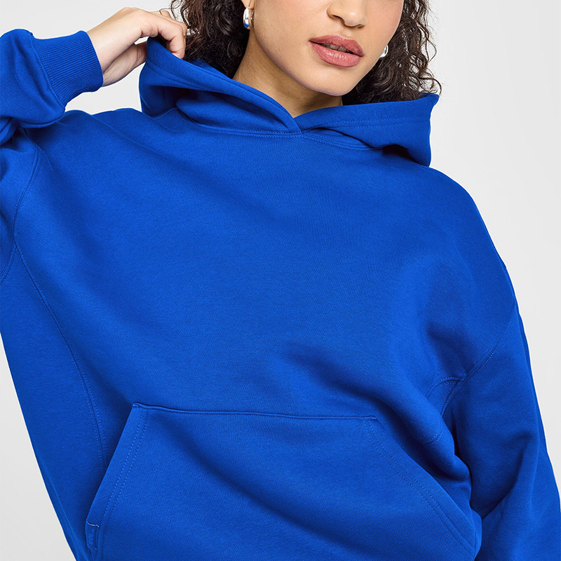 Custom Women's Oversized Dropped Shoulder Hoodie Manufacturer | Casual & Gym Wear Supplier - Image 2